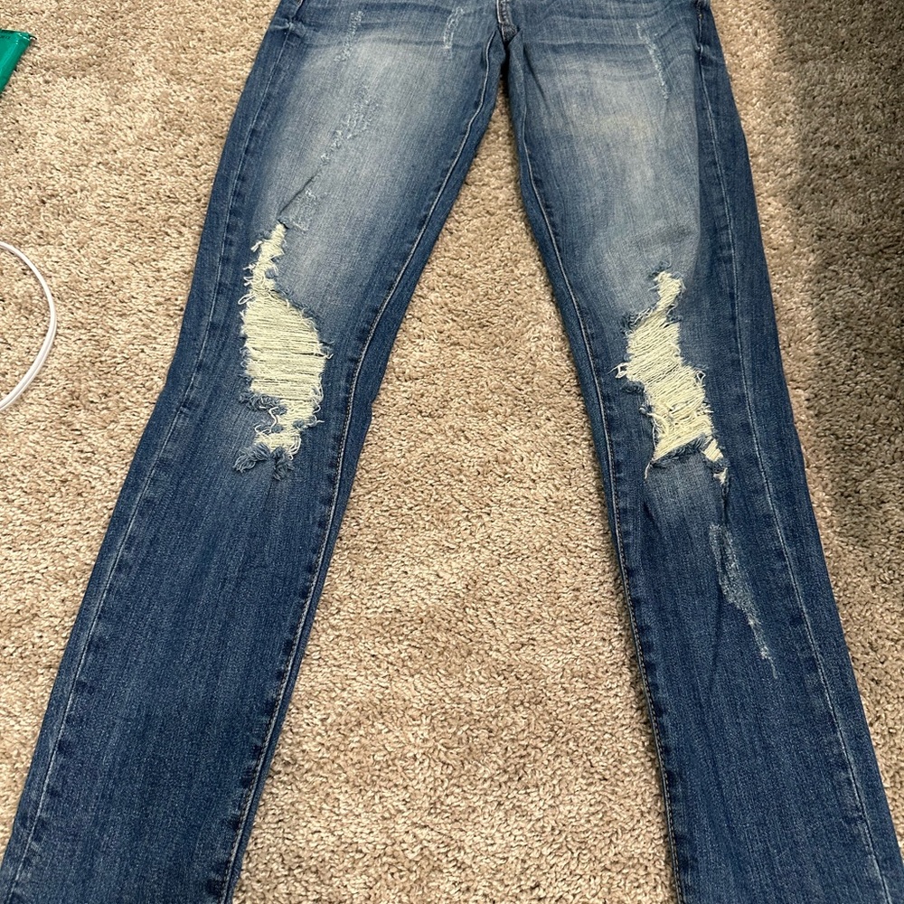 Classic Blue Skinny Jeans with Stretch Fit